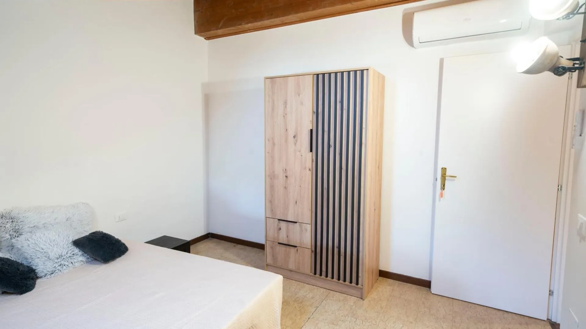 招待所 Five Elements Apartments Nature And Relax Near Lake Garda 佩斯基耶拉德加达