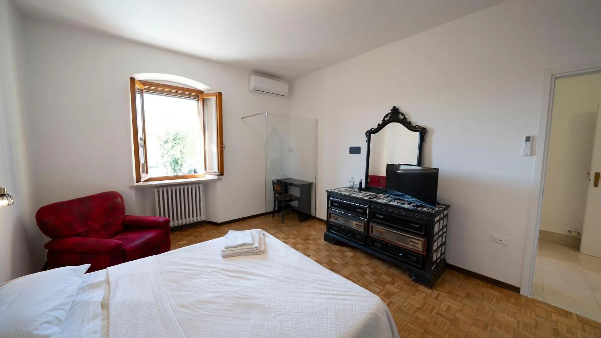 Five Elements Apartments Nature And Relax Near Lake Garda Peschiera del Garda Maison d'hôtes