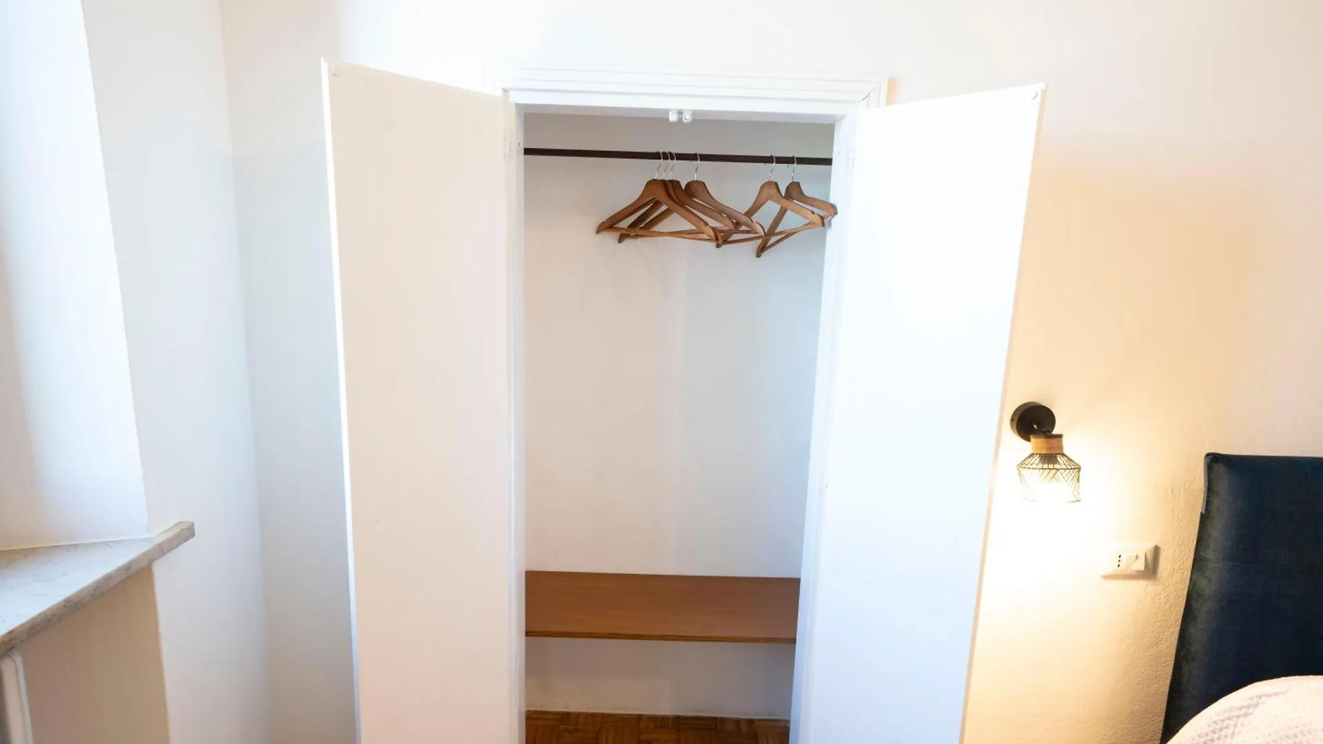 Five Elements Apartments Nature And Relax Near Lake Garda 佩斯基耶拉德加达 招待所