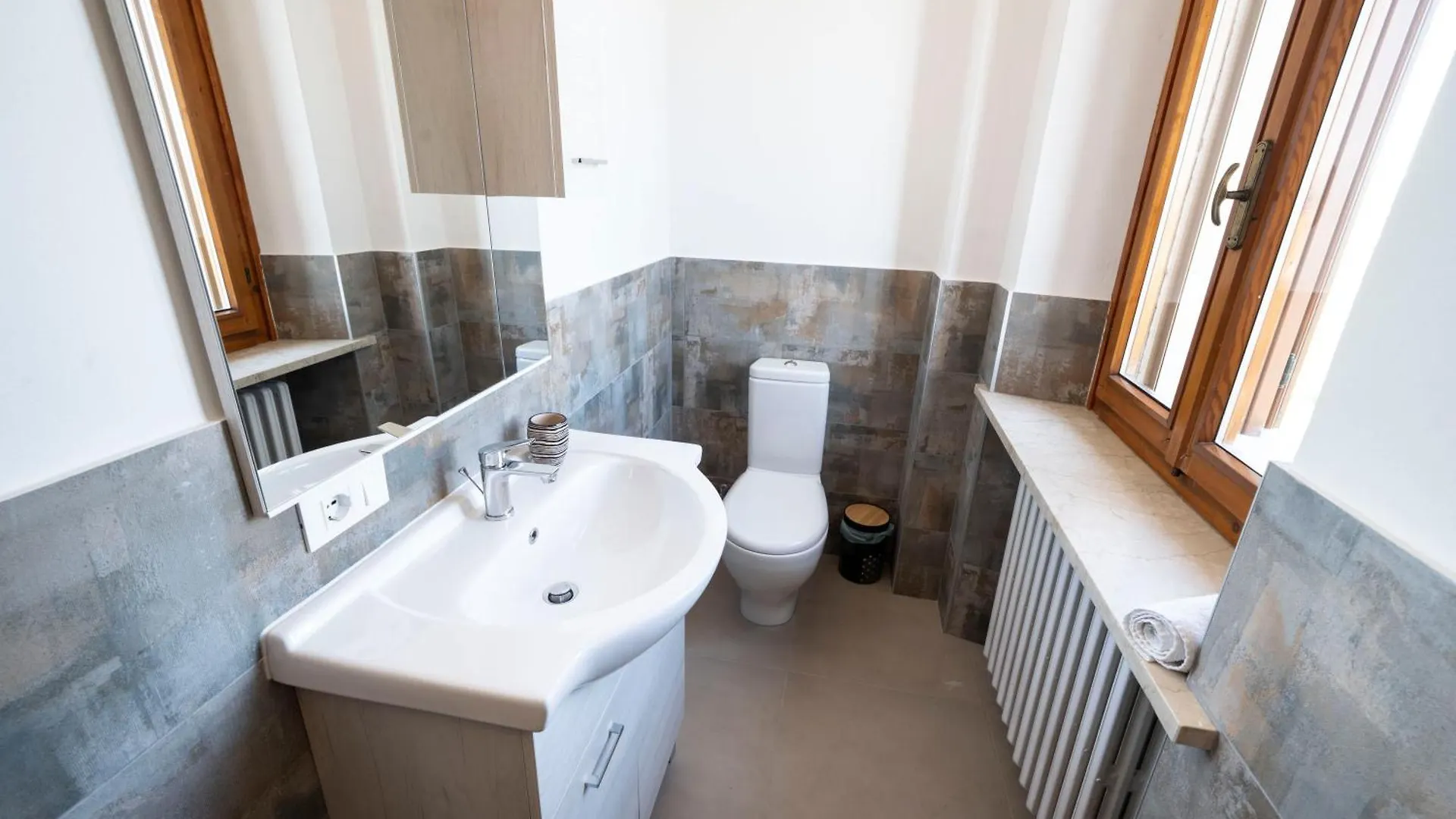 Five Elements Apartments Nature And Relax Near Lake Garda 佩斯基耶拉德加达 0*,