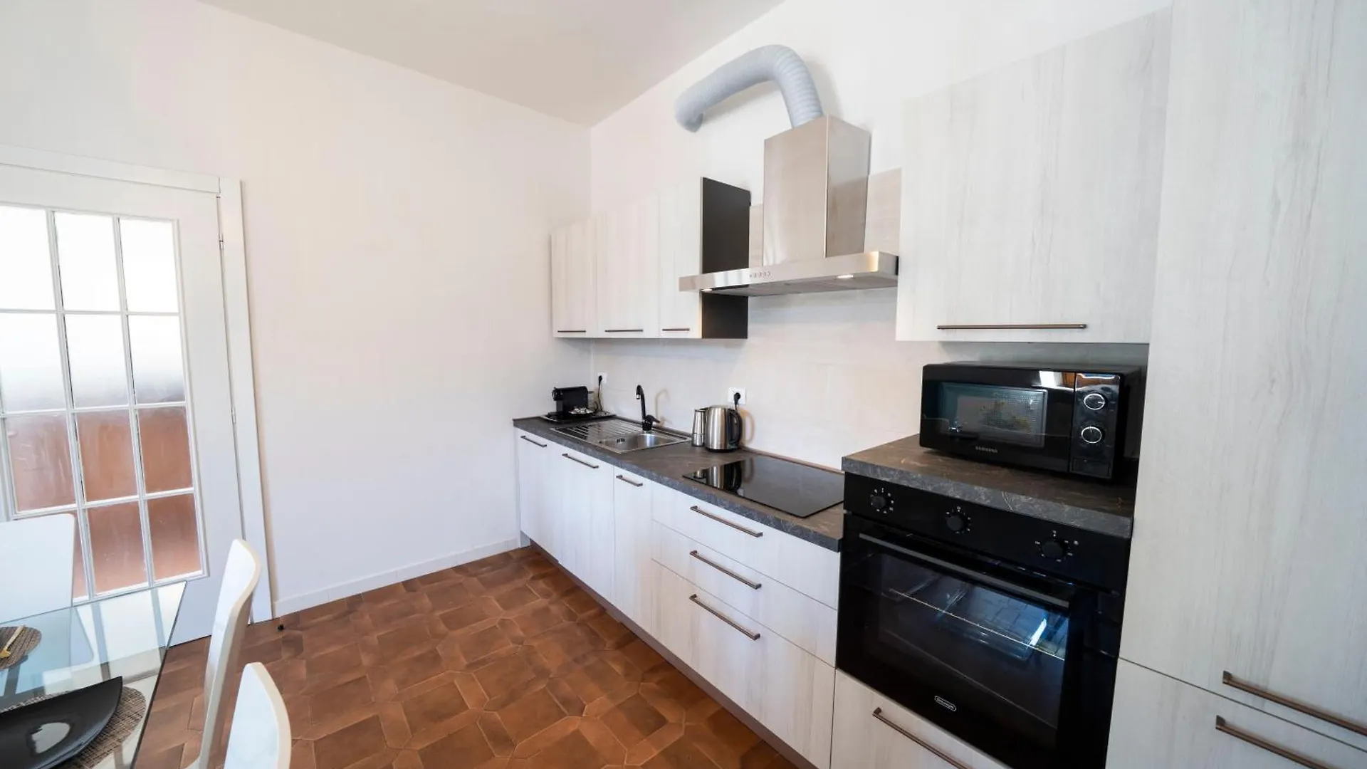 Five Elements Apartments Nature And Relax Near Lake Garda Peschiera del Garda Maison d'hôtes