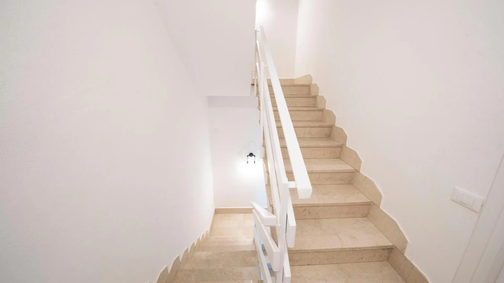 招待所 Five Elements Apartments Nature And Relax Near Lake Garda 佩斯基耶拉德加达